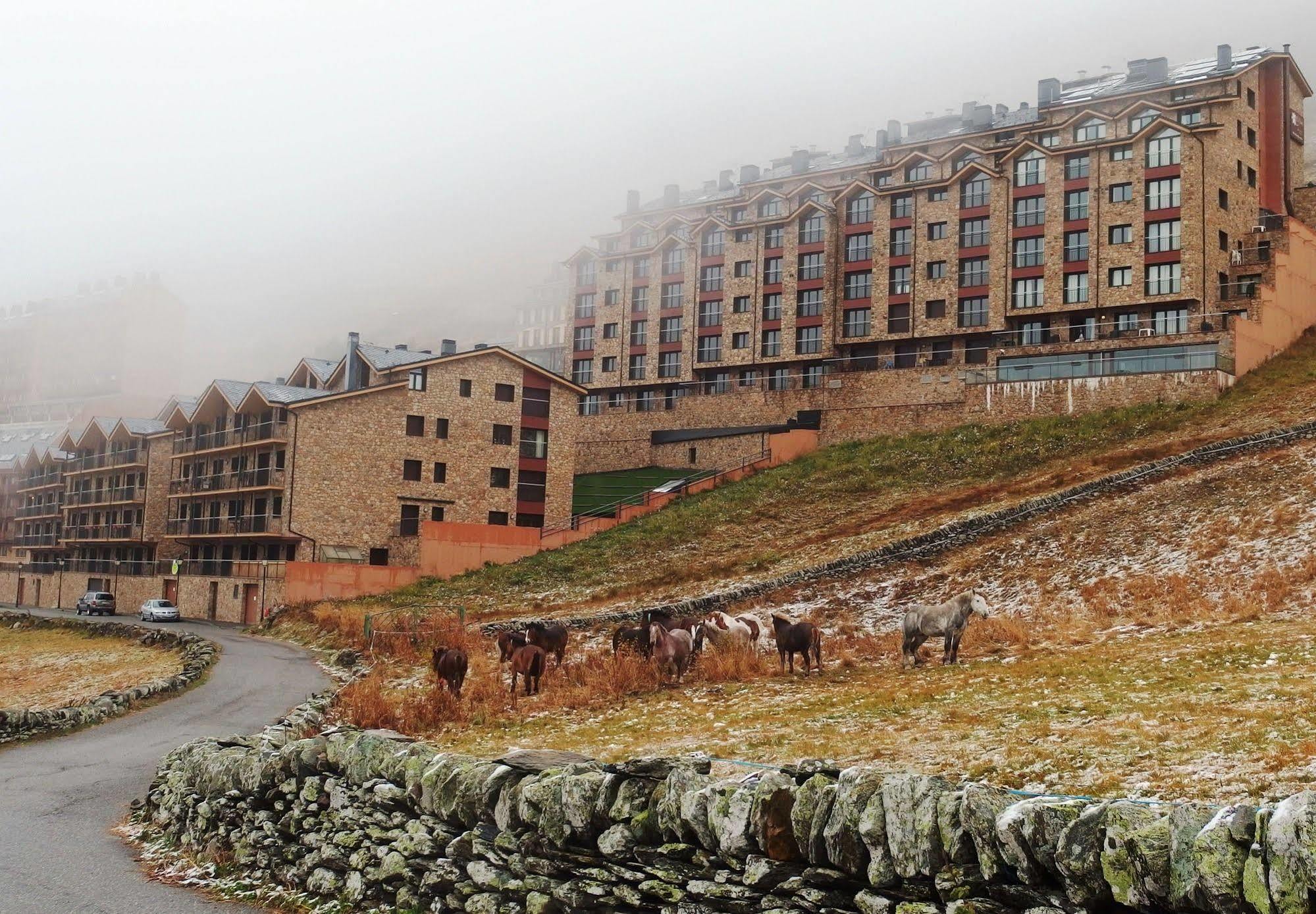 Pierre & Vacances Andorra Bordes D'Envalira Exterior foto